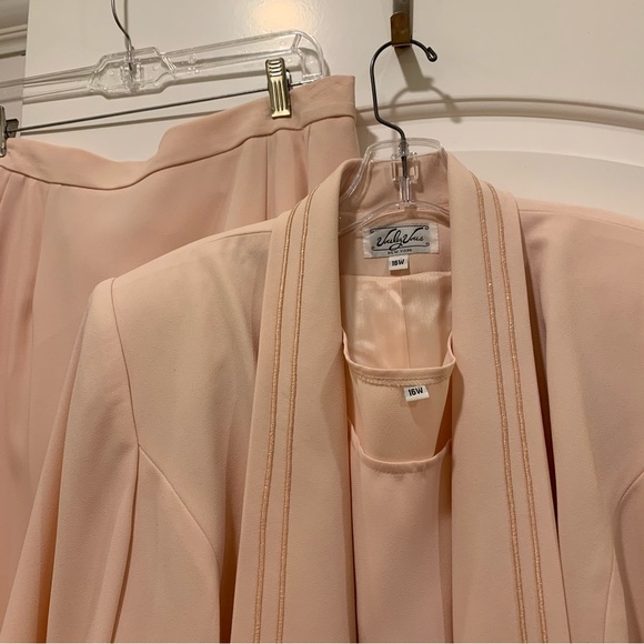 3 pieces set - special occasions - size 16 - Picture 2 of 16